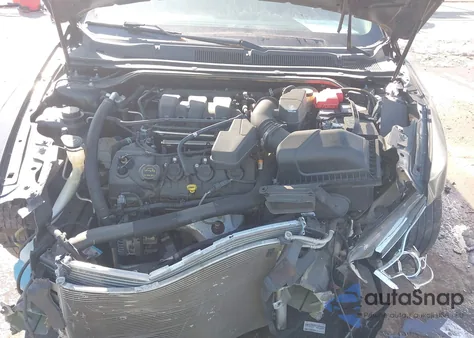 2017 Ford Taurus Se z USA, uszkodzony, nr VIN 1FAHP2D82HG105805